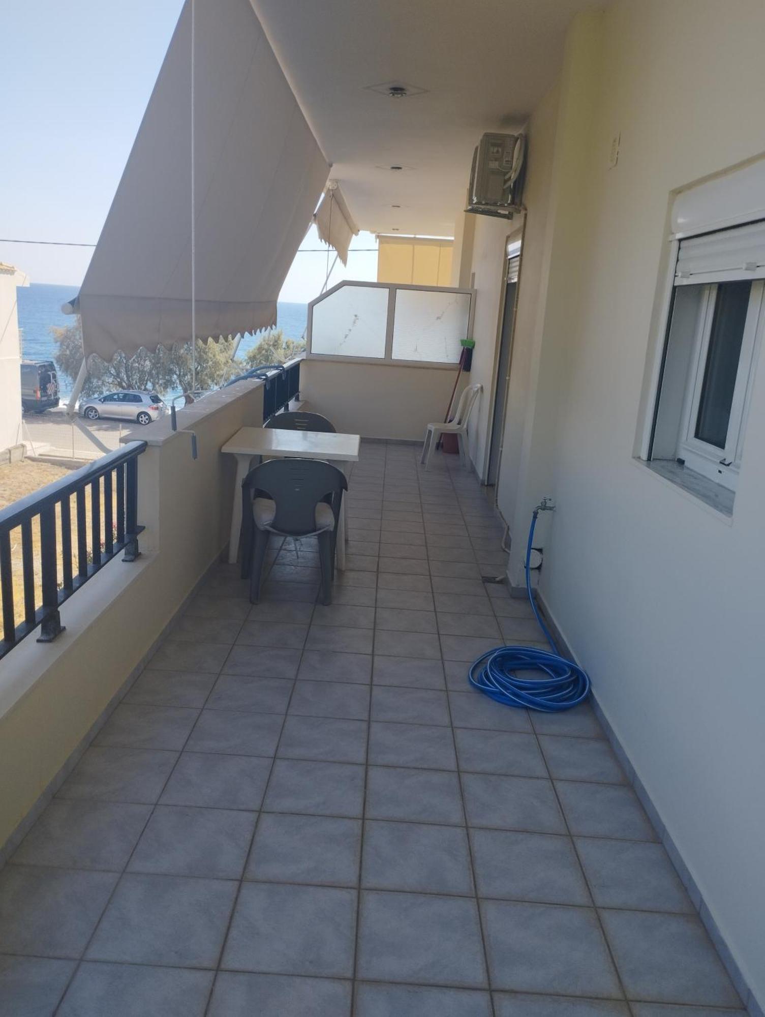 Eirini Apts On The Beach Psari Forada Bilik gambar